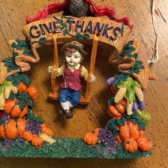 Thanksgiving candle holder and decoration - Picture 13 of 13